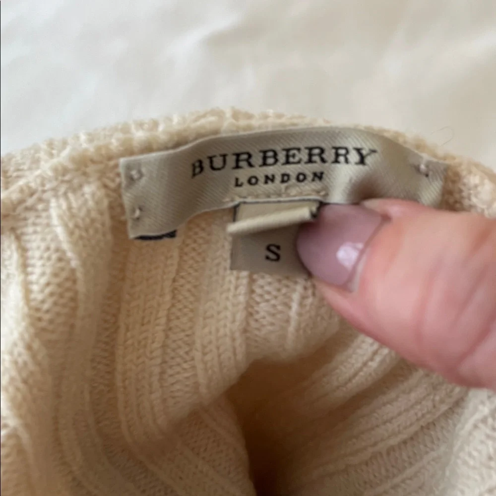 Burberry Cream Ribbed Turtleneck Sweater - Picture 8 of 8